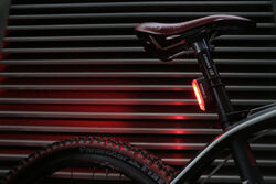 MOON SIRIUS 200 LM USB ARKA FAR - 2